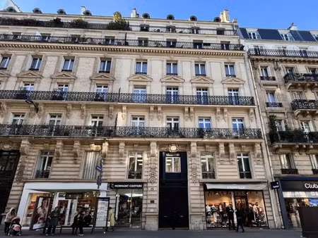 bureaux à louer de 56 45m2