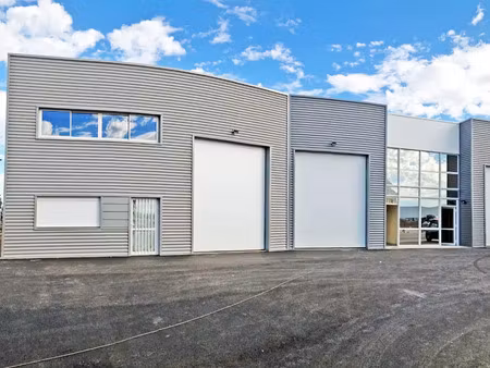 local d'activité à louer 290 m²