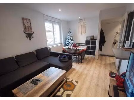 location appartement 3 pièces 58 m² à reims (51100)