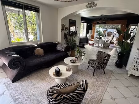 vente maison 5 pièces 196.48 m² à marseille 13ème (13013)  550 000 €
