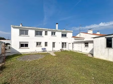 maison challans - proche commerces