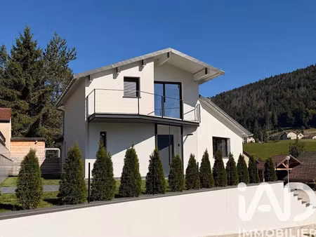 vente maison 6 pièces 181 m² à bois-d'amont (39220)  549 000 €