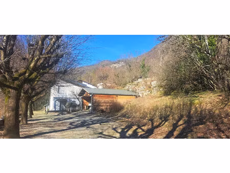 a vendre - challes les eaux hauteurs - maison avec dépendance locative