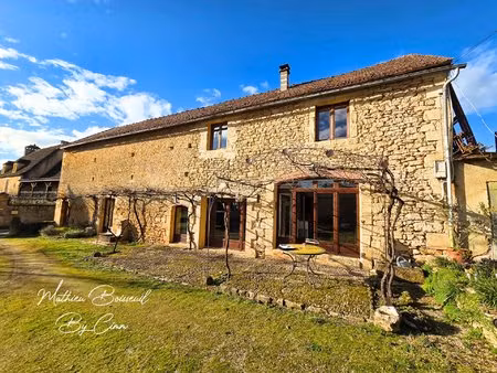 charmante longère périgourdine rénovée en pleine nature