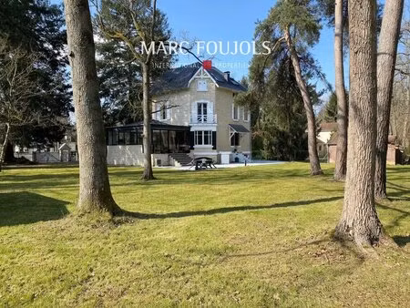 lamorlaye domaine du lys - élégante maison en pierre rénovée avec parc arboré de 3 600 m²