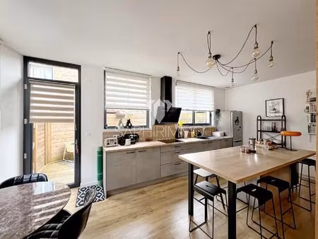 loft 95m2 quartier impôts