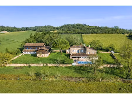 vente maison 12 pièces 330 m² à monflanquin (47150)  730 000 €