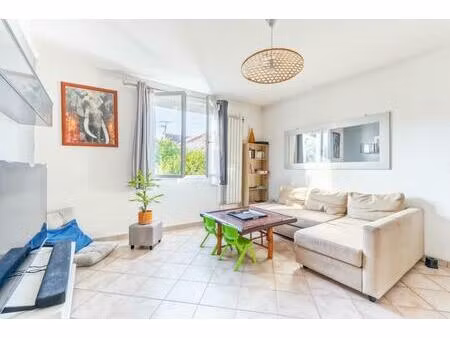 maison 5 pièces 70 m²  jardin 220 m² – les mureaux