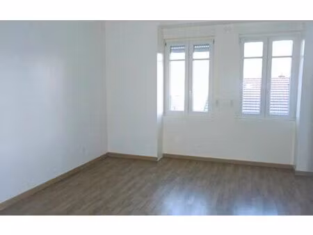location appartement  65.83 m² t-3 à hayange  590 €