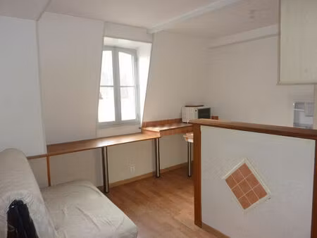 location appartement 2 pièces 28 m² à montmorillon (86500)