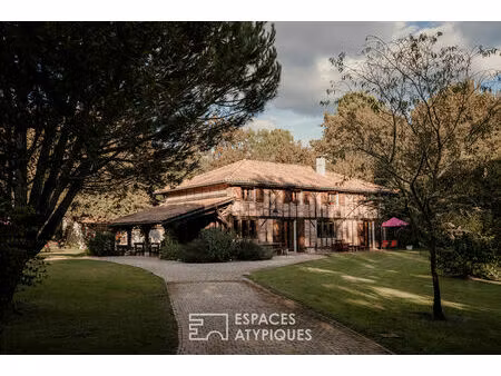 domaine d'exception à 10 minutes de contis plage.