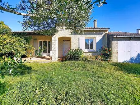 rognonas villa de plain-pied 81m² habitables terrain 530m²