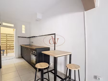 maison de village de 54 m2 équipée de 2 chambres ( corneilla