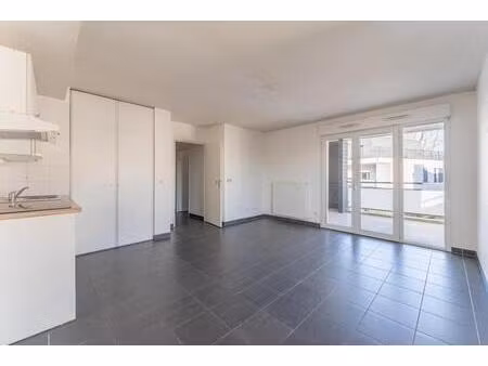 élégant 3 pièces avec terrasse à villenave-d’ornon