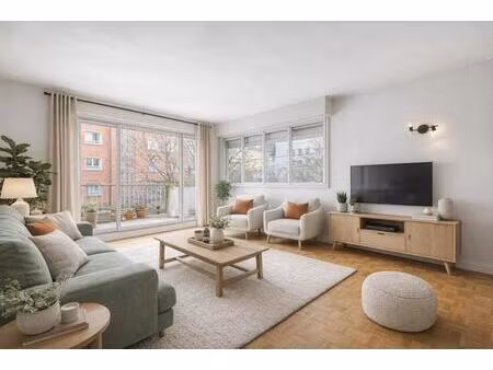 appartement de 3 pièces de 67 m² situé à paris