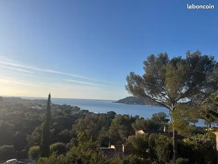 superbe vue mer dans le domaine du rastel d’agay
