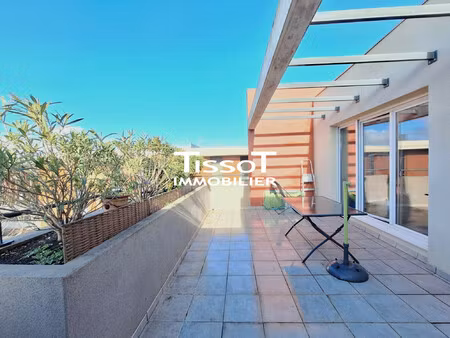 t3 loué avec terrasse et garage – idéal investisseur – nî