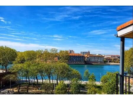 emplacement exceptionnel maison de ville de 100m2