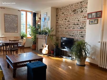 appartement en rez-de-jardin au cœur des 7 deniers