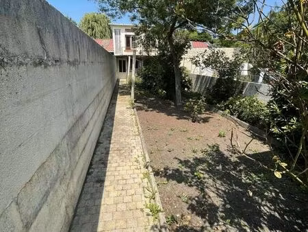 maison de ville 3 pièces 77 m²