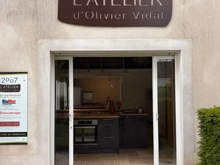 local atelier pâtisserie / cuisine