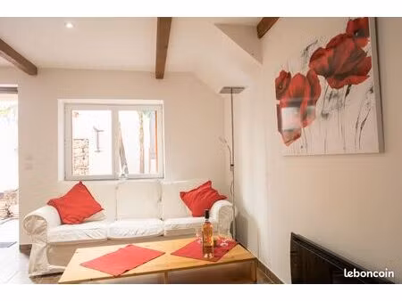 maison de village meublée avec cour – 34320 neffiès