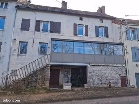 maison 3 pièces 74 m²
