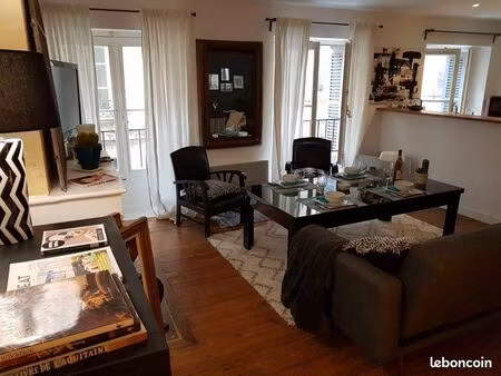 beau t3 centre historique de bordeaux