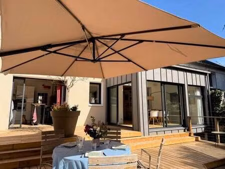 vente maison à nantes (44000) : à vendre / 391m² nantes