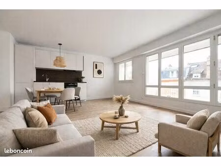 appartement centre ville avec beau balcon