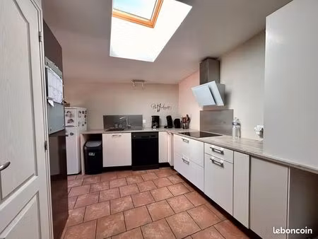 maison 5 pièces 106 m²