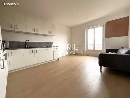 appartement 3 pièces 43 m²