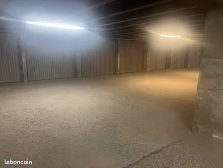 vente garage fermé