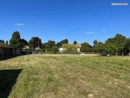 terrain 1816 m² la croix saint leufroy