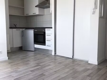 studio hyper centre queven