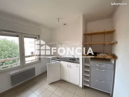 studio 2 pièces 30 m²