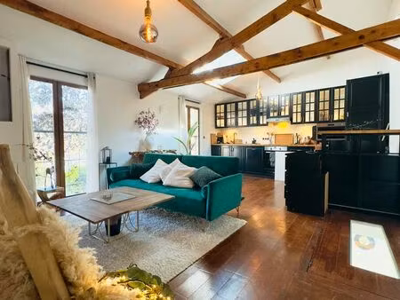 appartement ancien & design avec vue jardin