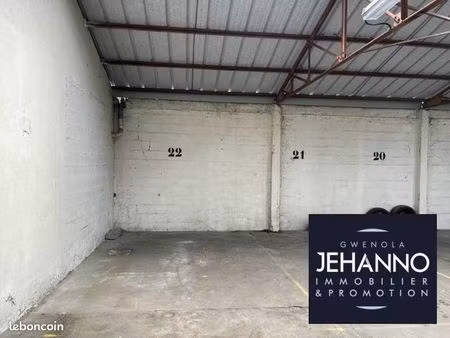 parking/box 13 m² vannes