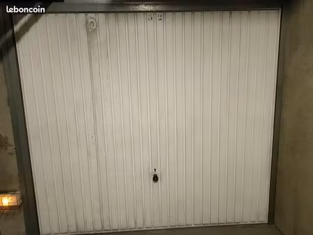 garage fermé lyon 3