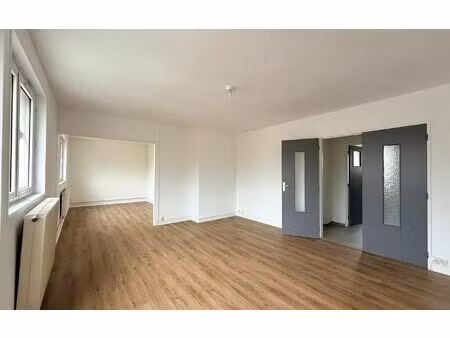 location appartement  m² t-3 à douai  741 €