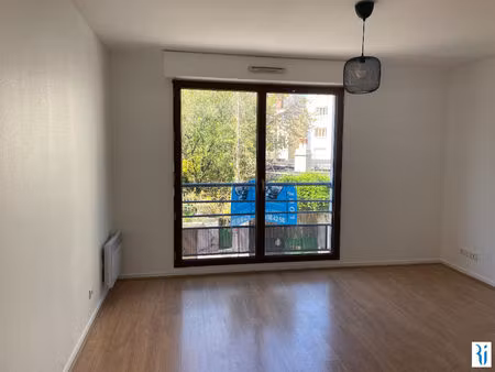location appartement 1 pièce 25 m² à rouen (76000)