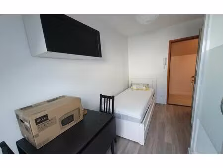 location appartement  m² t-1 à saint-cyr-sur-loire  336 €