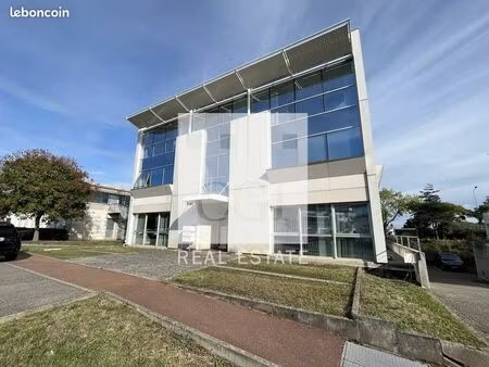 à louer – bureaux modernes de 158 m² – bron / secteur stratégique