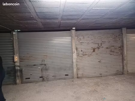 vente box pres velodrome et palais des sport