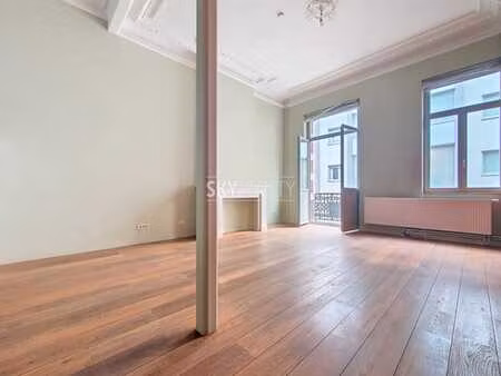 splendide maison (5 ch. / 2 sdb) rénovée de 269 m²