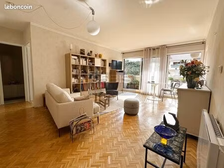 appartement en viager 2 pièces 60 m²