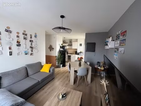 appartement 3 pièces 56 m²