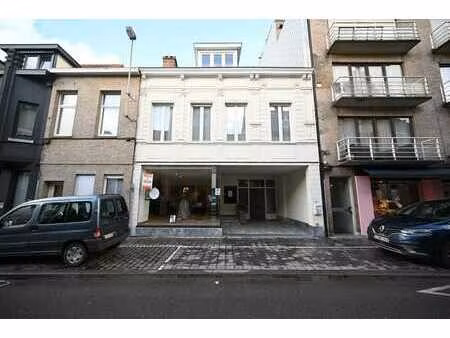 kantoor-/ handelsruimte in het centrum van roeselare