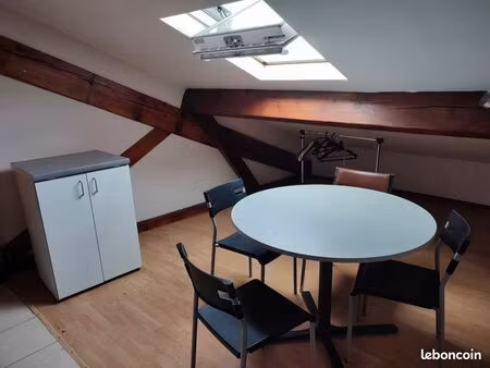 studio lumineux et ample