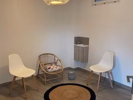 aubagne – bureau / cabinet à louer